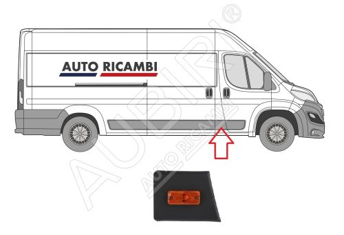 Baguette de protection Fiat Ducato depuis 2014 droit, derrière la porte avant, montant B